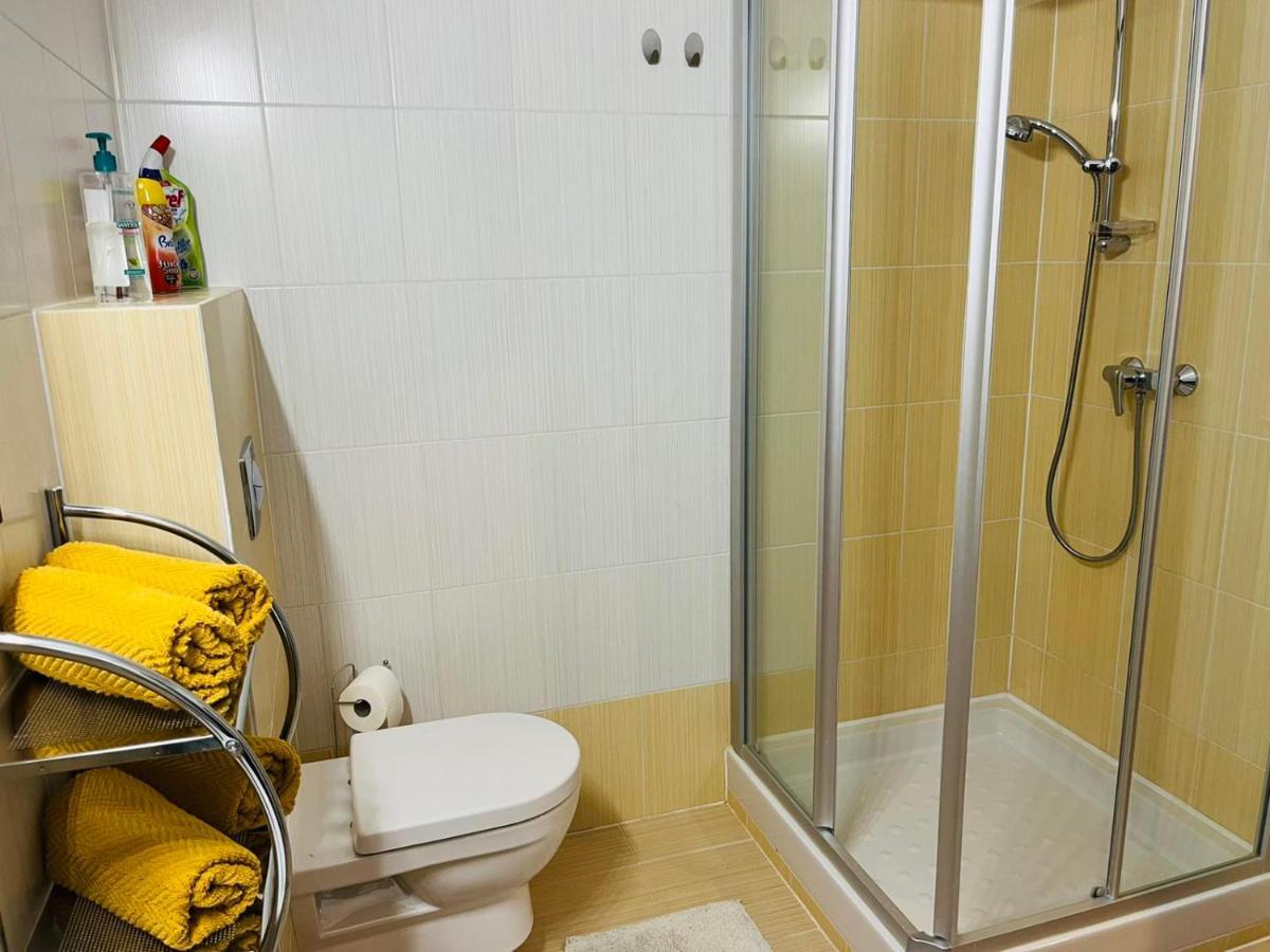 Apartman Olivia 8 Hrabovska Dolina 루좀베로크 외부 사진