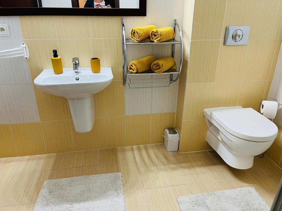Apartman Olivia 8 Hrabovska Dolina 루좀베로크 외부 사진